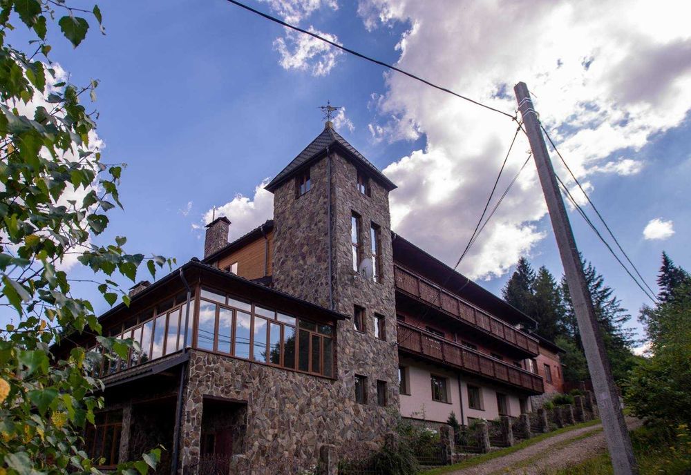 Продаж сучасного готелю європейського рівня м.Славське, Львівська обл.