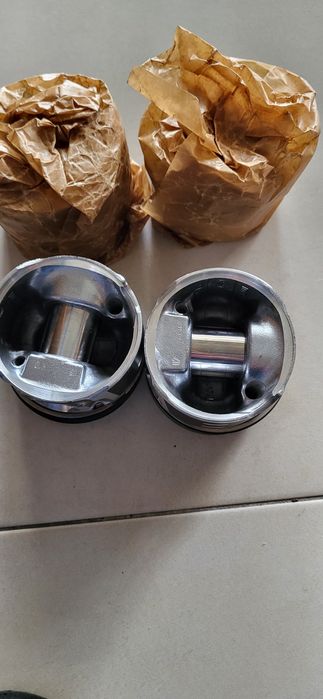 Peugeot Citroen Volvo Fiat DS pistões novos