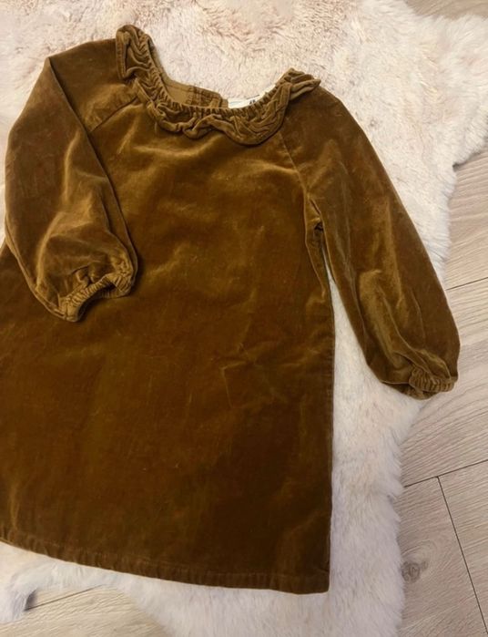 Sukienka aksamitna H&M kids exclusive rozmiar 104