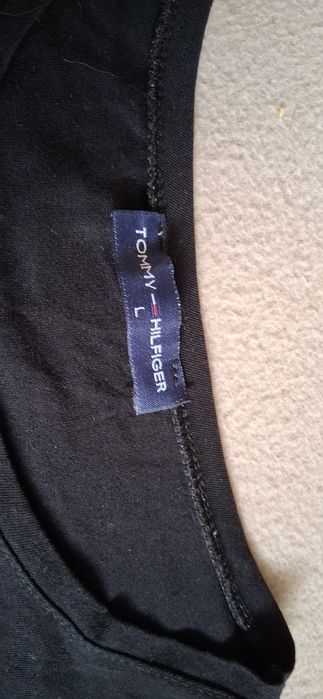 TOMMY HILFIGER Jeans czarny T-shirt damski L/40