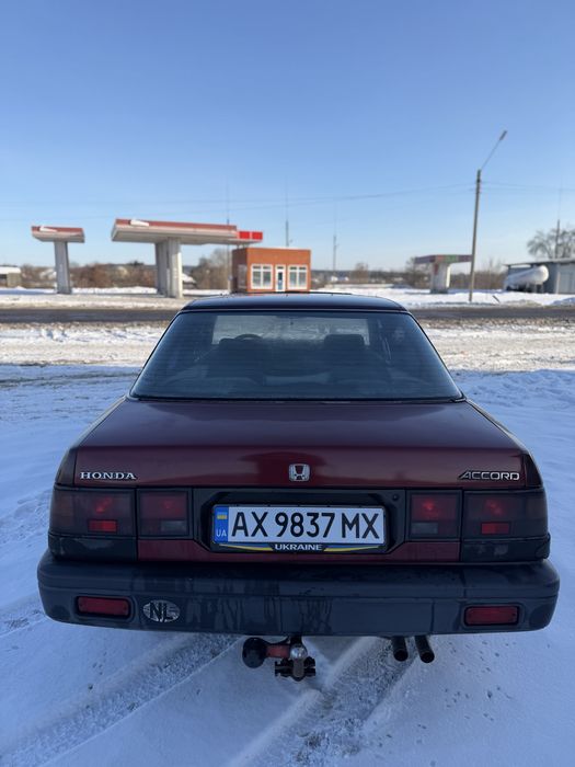 Honda Accord хозяйская на полном ходу
