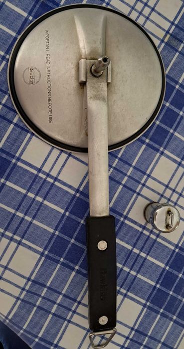 Pequena panela de pressão da Hawkins