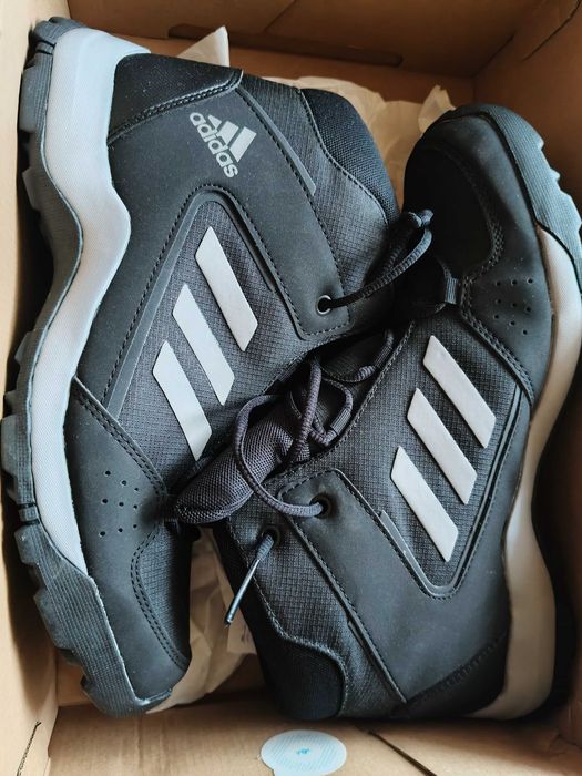 Buty Adidas Hyperhiker K rozm. 40