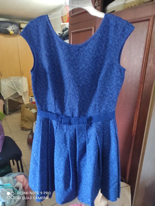 Sukienki wieczorowe i nie tylko