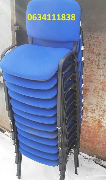 Тканевые стулья iso