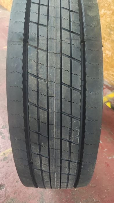 Шини 295/80/22.5 Бріджстоун