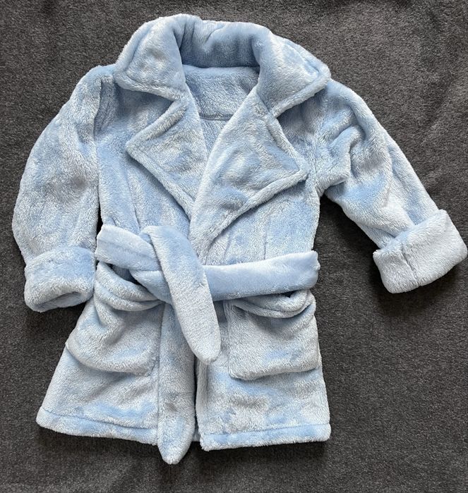 Халат махровий на зріст  приблизно 74-92 см