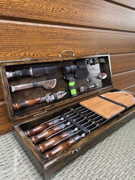 Подарунковий набір.Шампура в дерев'яному Кейсі.Подарунок чоловікові.