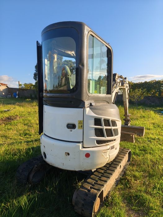 Giratória Case cx26b 2016