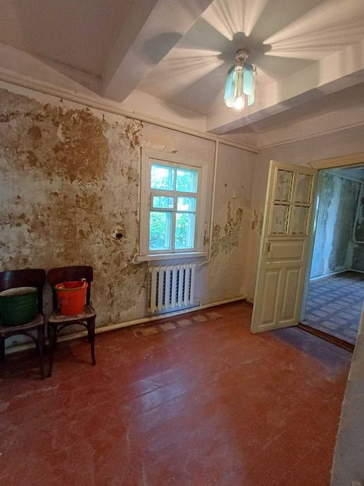 Продаж будинку в центрі смт Рокитне, Білоцерківський район Київська область