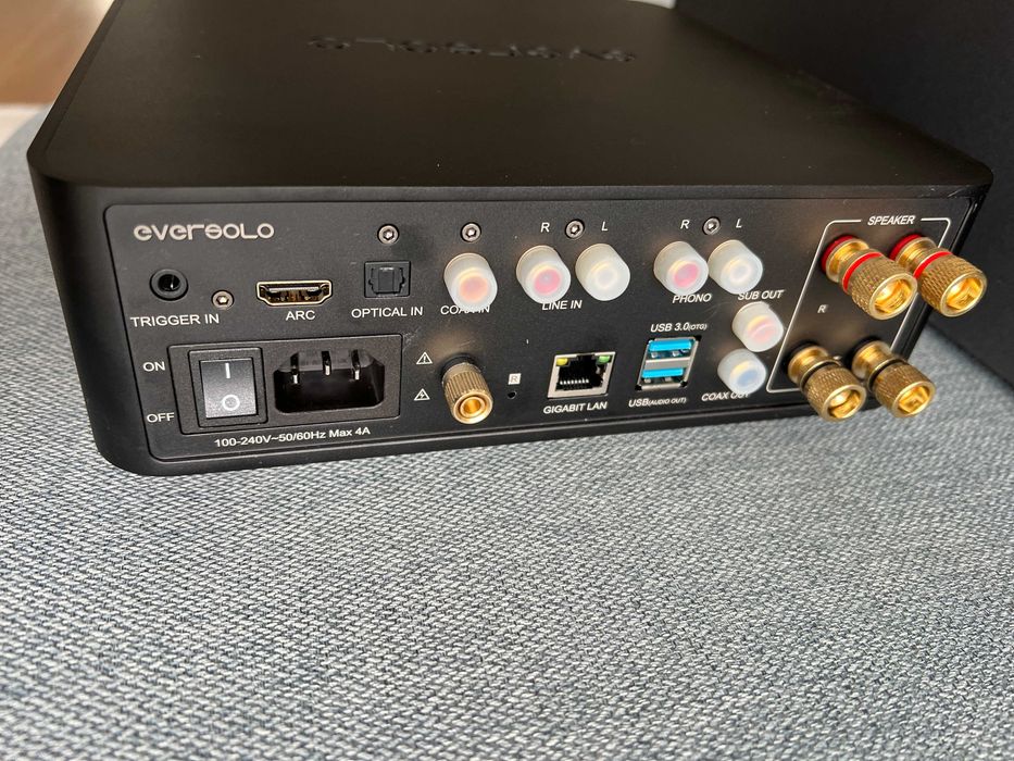 Amplificador EverSolo Play Streamer novíssimo!