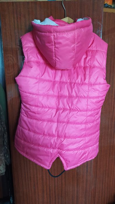 Жилетка розовая (