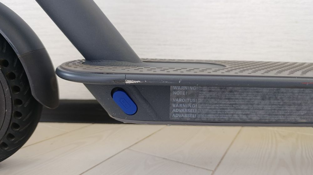 Xiaomi Electric Scooter 3 SHFW в комплекті оригінальна зарядка коробка шестигранник