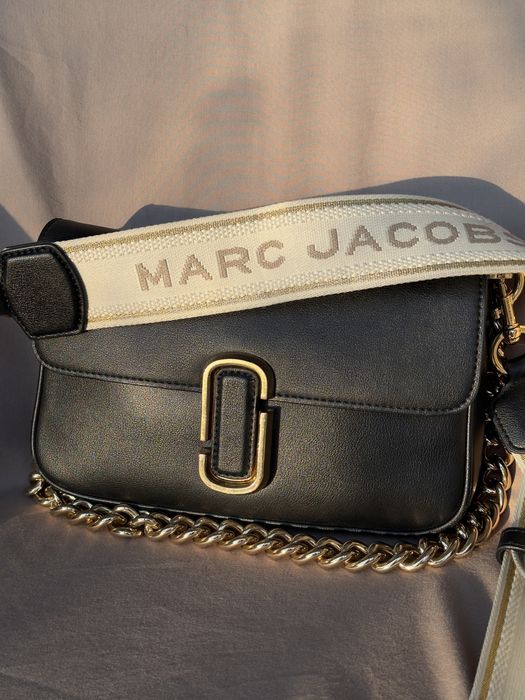 Marc Jacobs чорна кросс-боді сумка