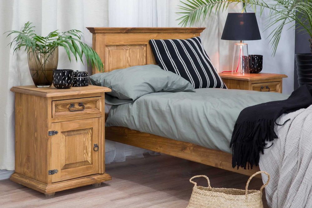 Drewniane pojedyncze łóżko woskowane HACIENDA 90x200