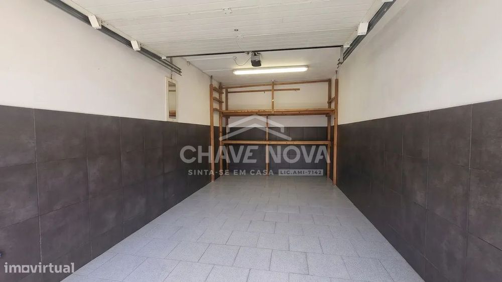 Apartamento T2 c/ Garagem Box em Ermesinde