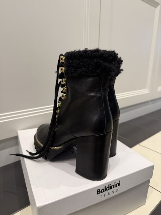 Черевики Baldinini, стан нових