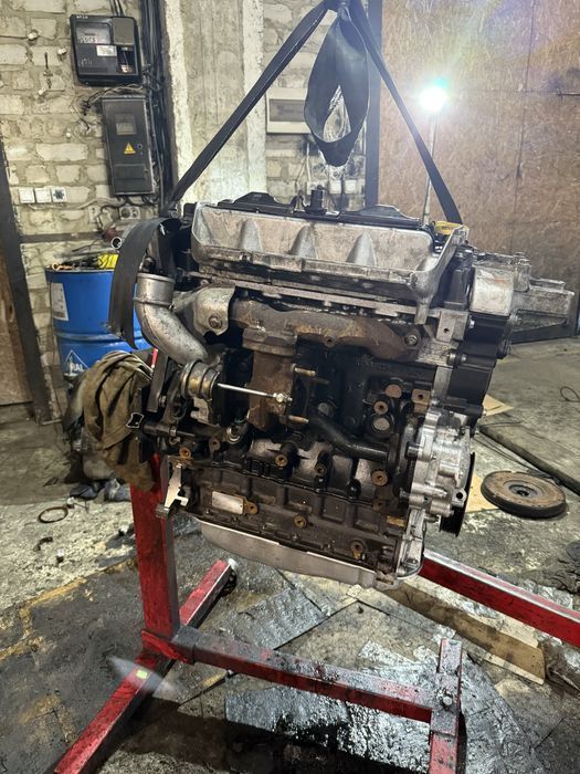 Двигун 2.2 / 2.5 dci Мастер Мовано Трафік Лагуна двигуни в зборі