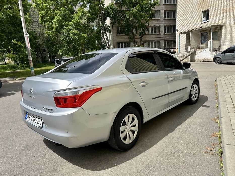 Продам авто Citroen C-Elysee 2015 г в 1.6л Дизель diesel