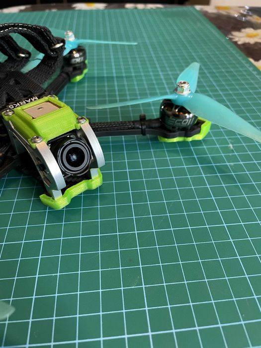 Dron FPV GEPRC Mark 5, analog. Gotowy do lotu.