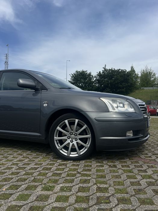 Toyota avensis 2.0 D4d