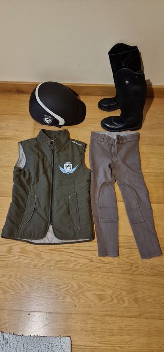 Conjunto de equitação para menina