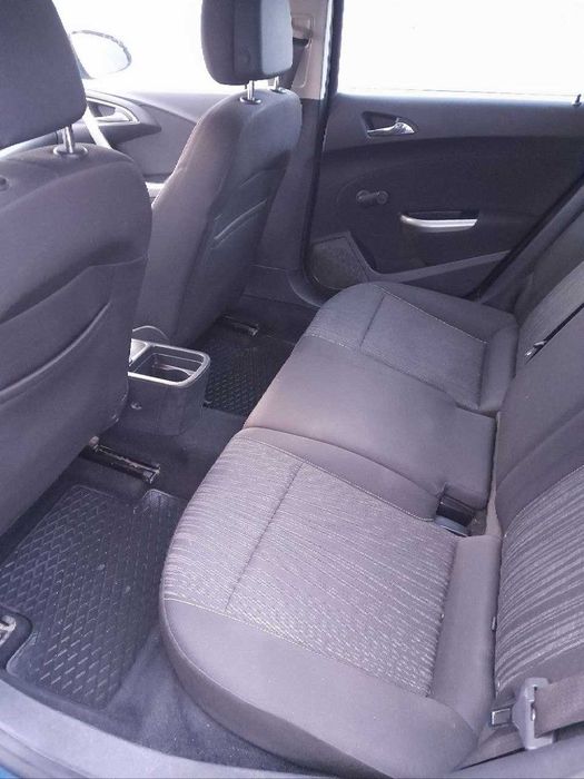 Opel Astra J, 1.7, 2011