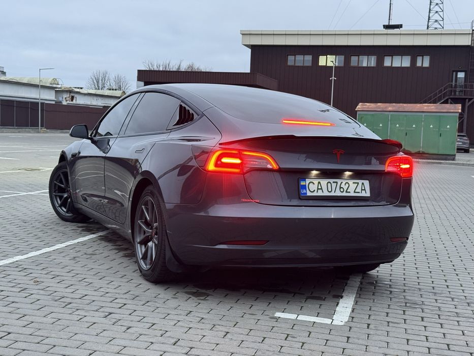 Tesla model 3 2021, рестайл, 96 тис км, LFP