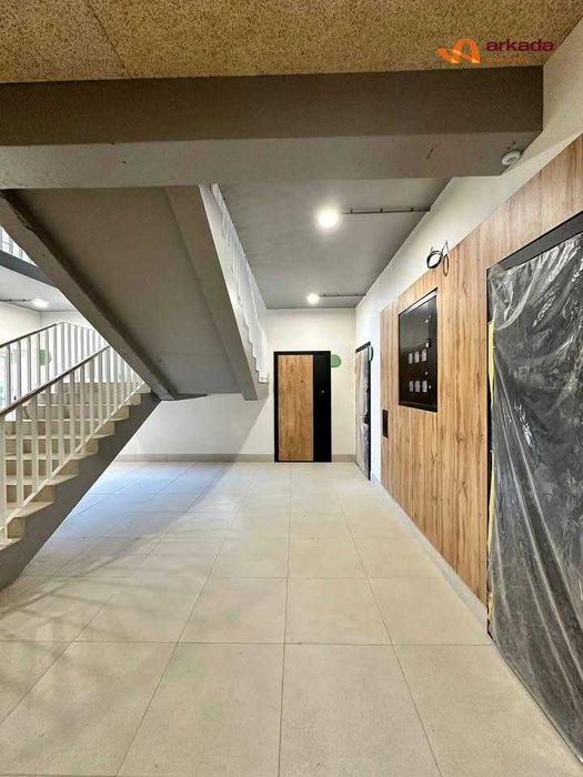 Продам 2кімнатну квартиру в районі Озера. 64м2 ЖК Долішній