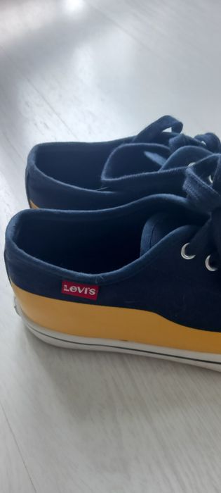 Buty  firmy  Levis