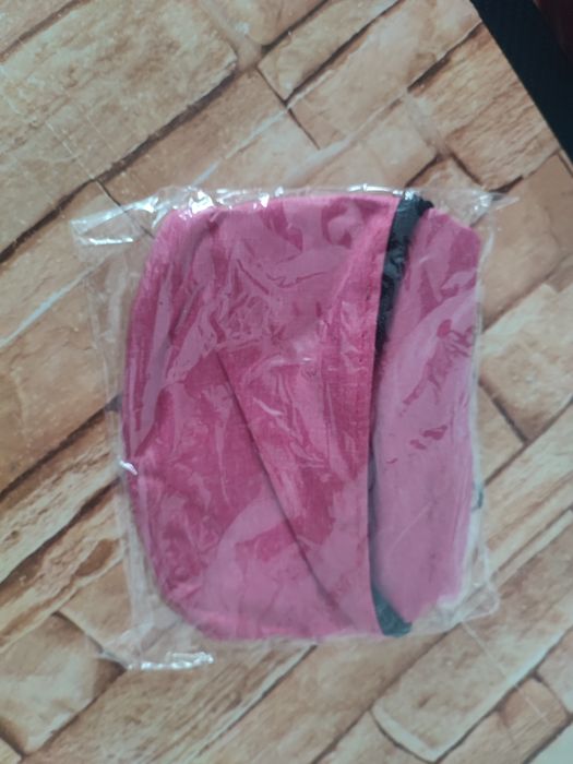 Saszetka nerka różowa