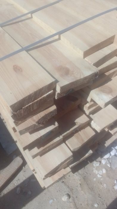 Дошка обрізна і необрізна різних розмірів