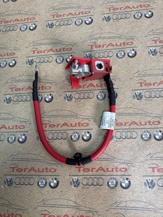 Плюсова клема BMW G20 G21 піропатрон акб