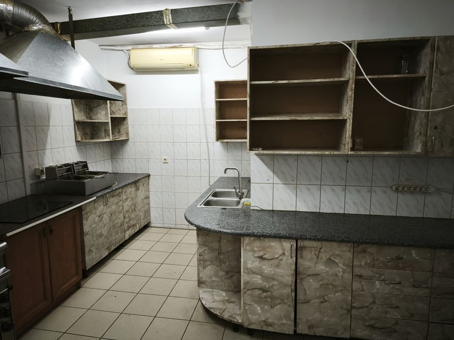 Оренда кафе з всім оборудованням.