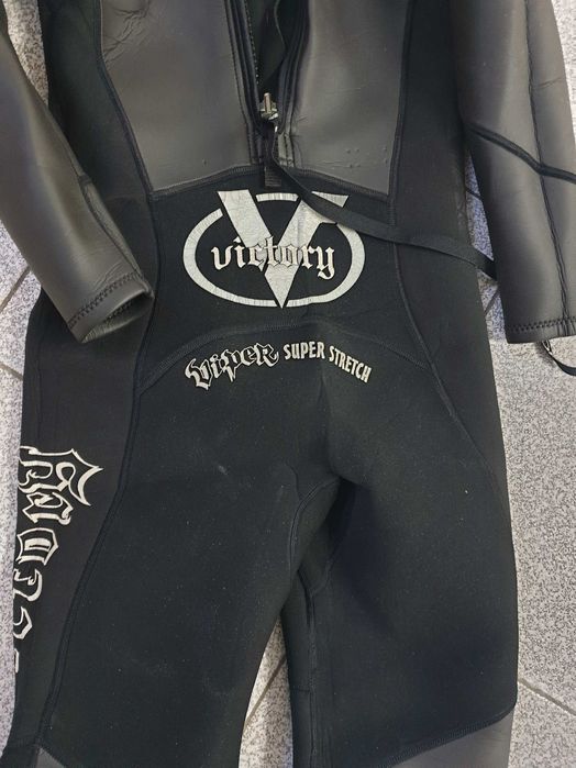 Fato de surf marca Victory