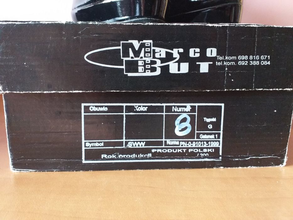 Buty Czółenka Czarne szpilki Skóra lakierowana Goth/Rock