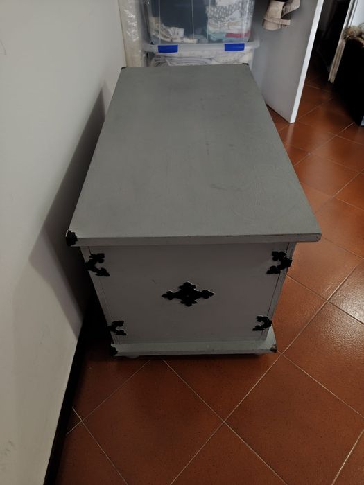 Baú/Arca em madeira