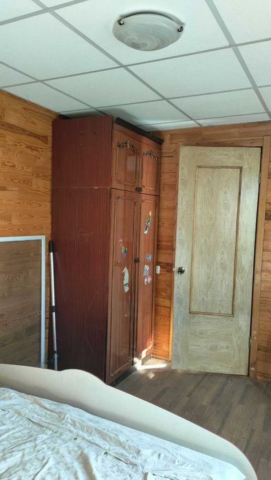 Продам гараж в кооперативі з кухнею та двома кімнатами є ліфт