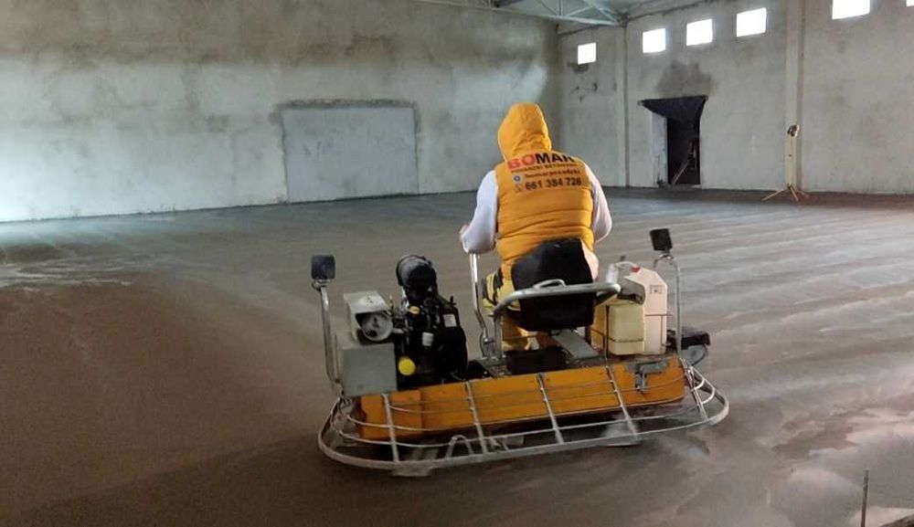 Posadzki betonowe przemysłowe oraz z Mixokreta