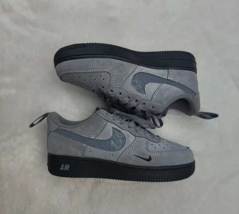 Nike Air Force 1 czarny 43