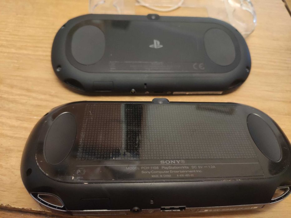 Sony PS Vita Slim + PS Vita FAT OLED