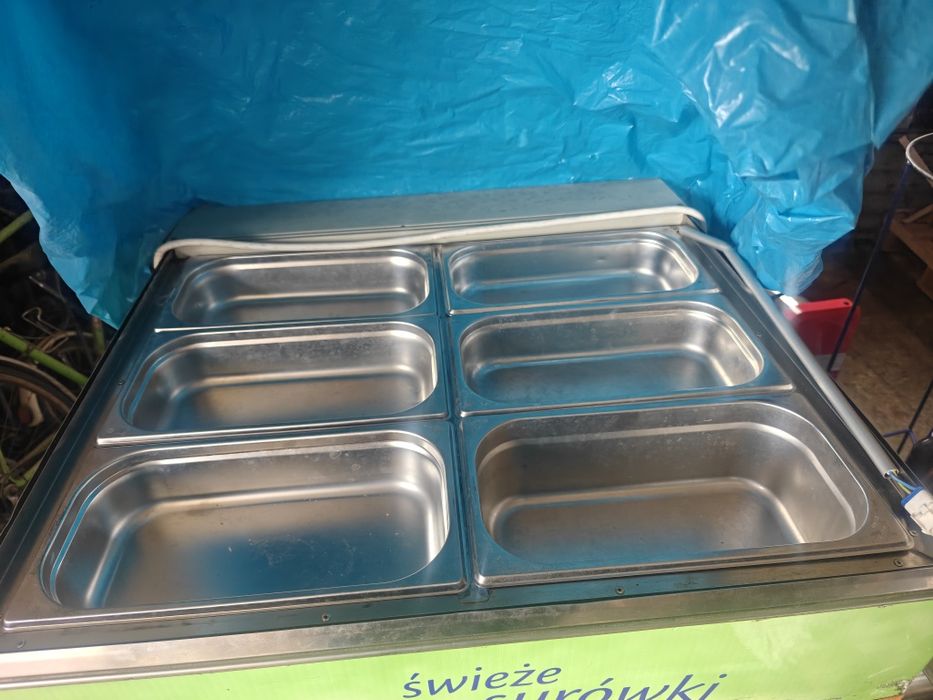 Stół chłodniczy .