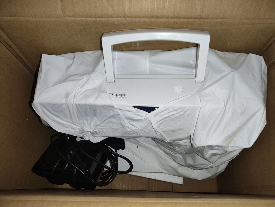 Швейная машинка Minerva M 82 V