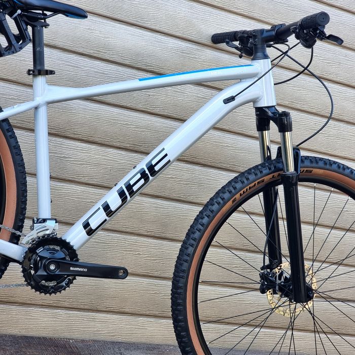 29 CUBE AIM SL Вилка RockShox 100mm. SHIMANO ALIVIO Disc Гідравлика