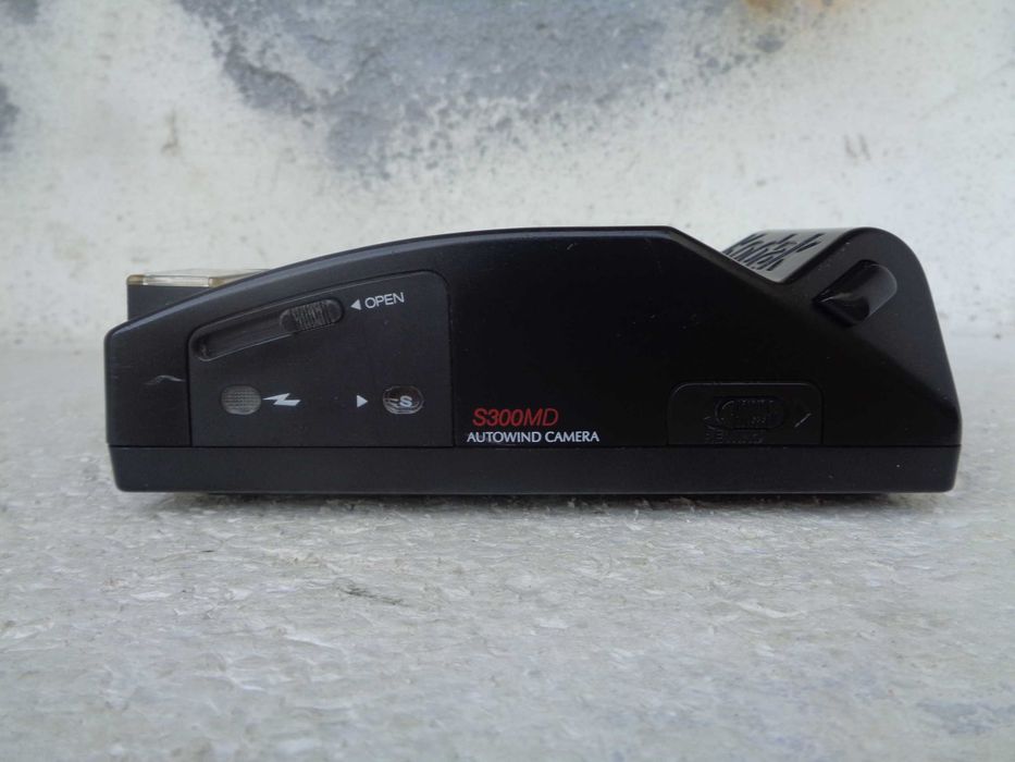 KODAK Maquina fotografica compacta S300MC
