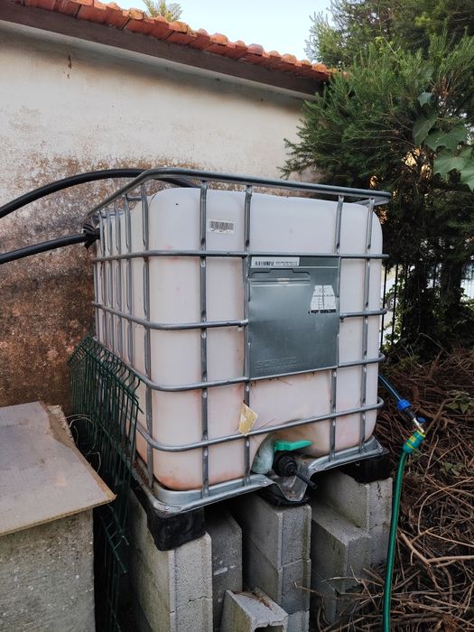 Depósito 1000 litros IBC