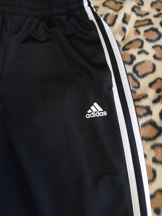 Спортивні штани adidas
