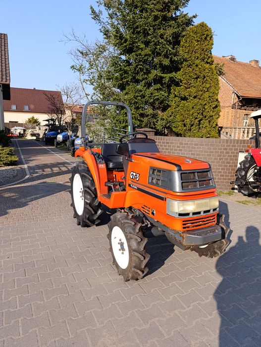 kubota gt3 iseki yanmar traktorek