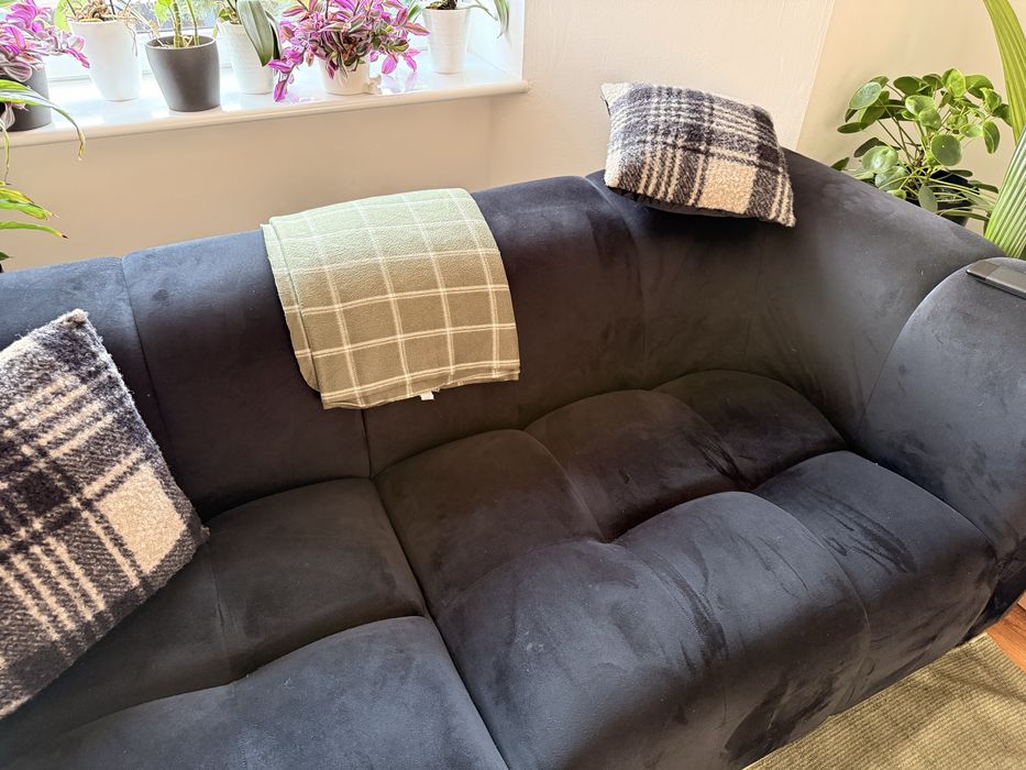 Kanapa czarna welur sofa