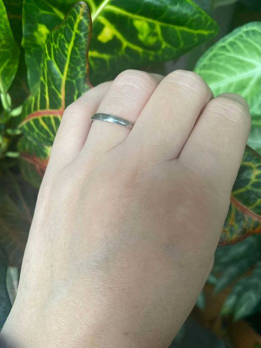 НОВА срібна обручка 925проба 18розмір